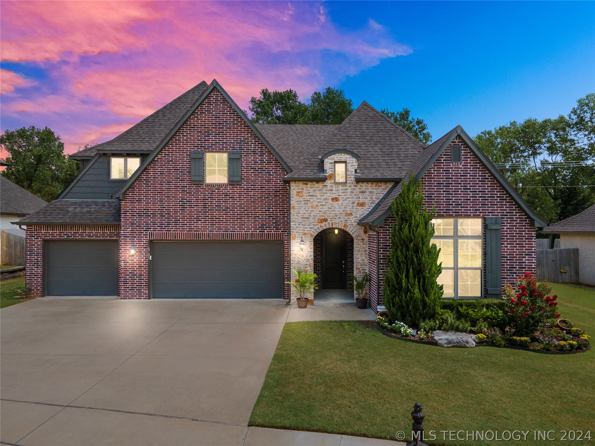 Chestnut Ave, Broken Arrow, OK 74011
