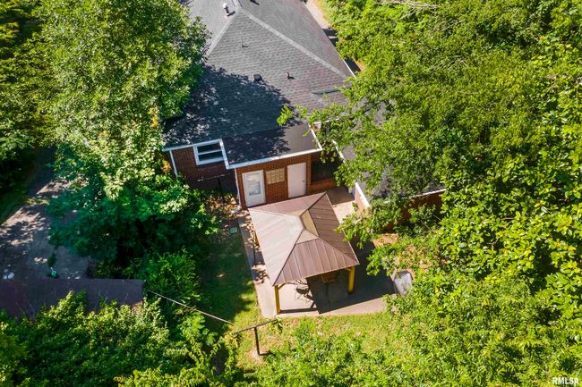405 E Poplar St, House other with 4 bedrooms, 2 bathrooms and null parking in West Frankfort IL | Image 27