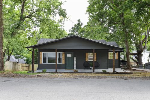 701 E Oak Street, Ozark, MO, 65721 | Card Image