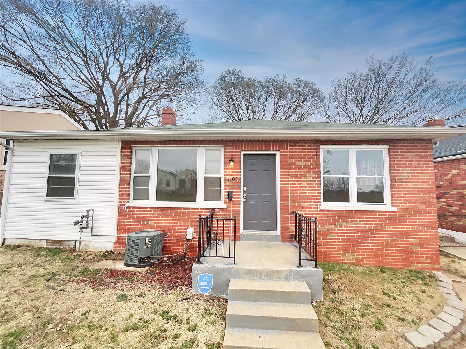 Oleatha Ave, Saint Louis, MO 63116