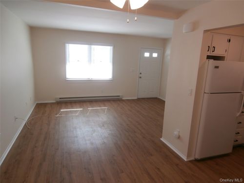 apt-d30-1000 9th St, Greenport, NY, 11944-1744 | Card Image