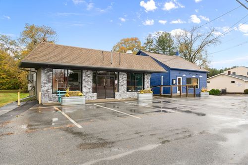 17 S Main St, Brooklyn, CT, 06234-3400 | Card Image