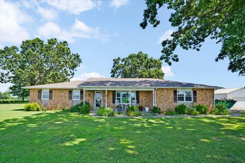 1731 E Aldrich Road, Bolivar, MO, 65613 | Card Image