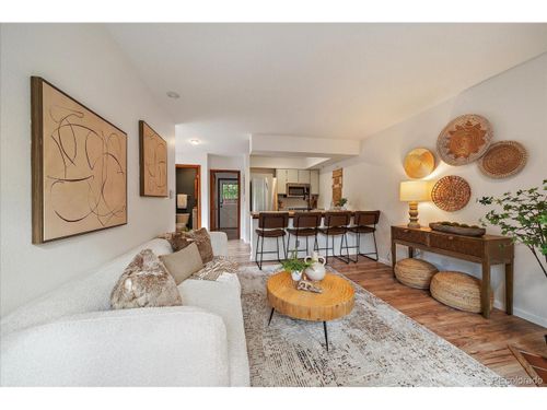apt-4-2429 Spruce St, Boulder, CO, 80302-4646 | Card Image