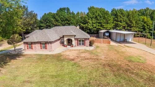 135 Pond Dr, Marshall, TX, 75672-3027 | Card Image