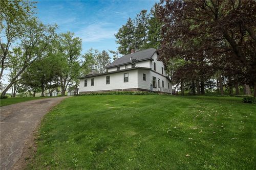 8111 Marshall Ave, STRUM, WI, 54770-9445 | Card Image