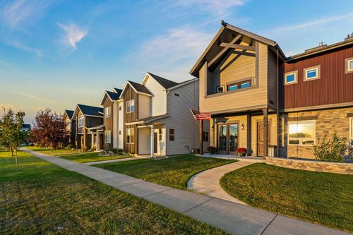 1036 Oak Park Dr, Bozeman, MT, 59715-4251 | Card Image