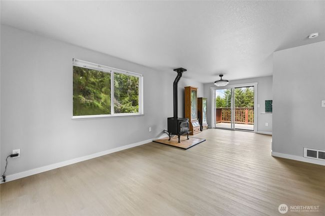 60 E Olyview Pl, House other with 3 bedrooms, 2 bathrooms and null parking in Grapeview WA | Image 7