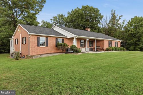 301 Compassion Drive, MARTINSBURG, WV, 25405 | Card Image