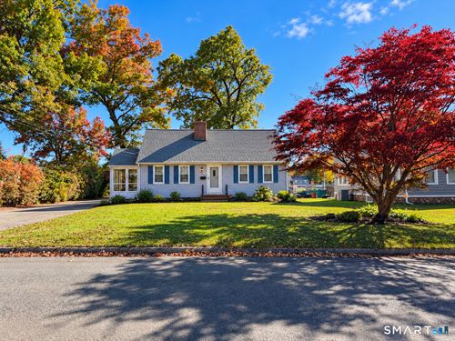 121 Dorothy Rd, Bristol, CT, 06010-3727 | Card Image