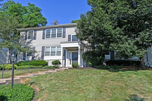 3673 Willowlea Ct, Cincinnati, OH, 45208 | Card Image