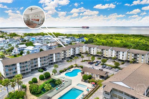 8c-85 Van Horne St, Tybee Island, GA, 31328 | Card Image