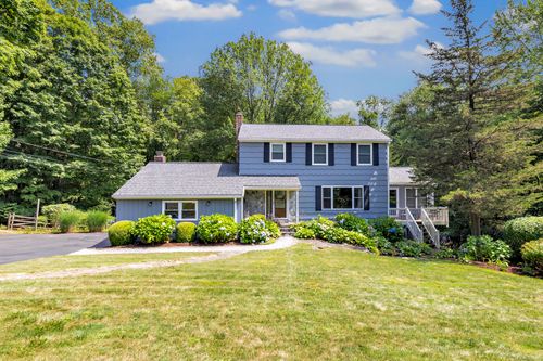 120 Gray St, Shelton, CT, 06484-1924 | Card Image