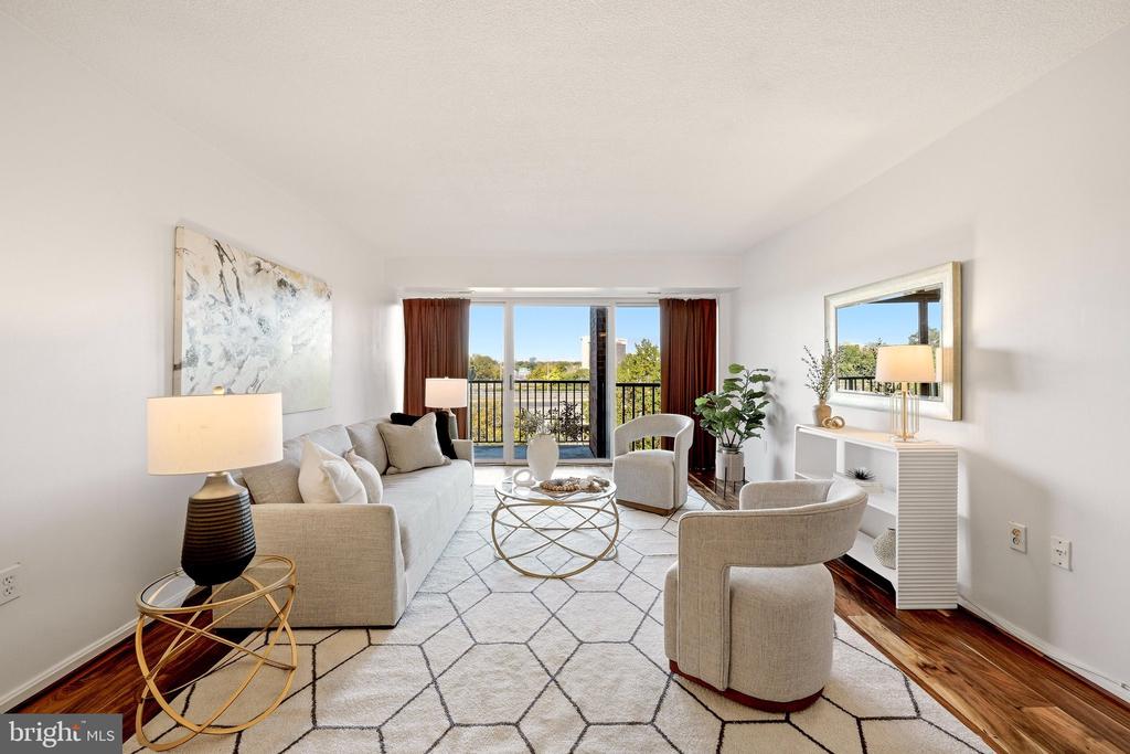 Residential in ARLINGTON 3