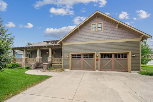 1007 Schons St, Evansdale, IA, 50707-1956 | Card Image