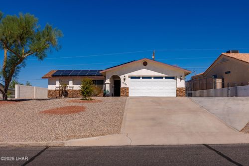 3325 Medicine Bow Dr, Lake Havasu City, AZ, 86406-7840 | Card Image