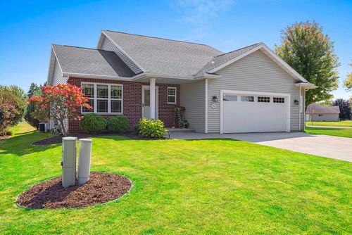 1906 N Rexford Street, GRAND CHUTE, WI, 54914 | Card Image