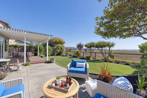 91 S Newport Dr, Napa, CA, 94559-4819 | Card Image