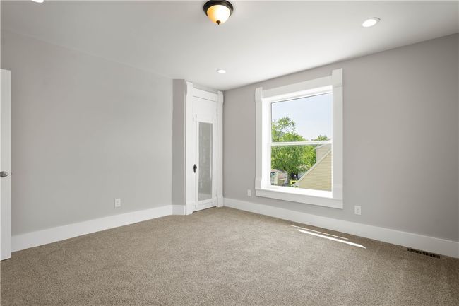 Bedroom 2 on second floor | Image 38