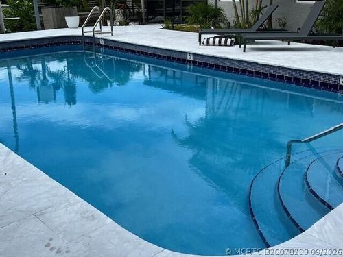 643-643 Kensington Place, Wilton Manors, FL, 33305 | Card Image