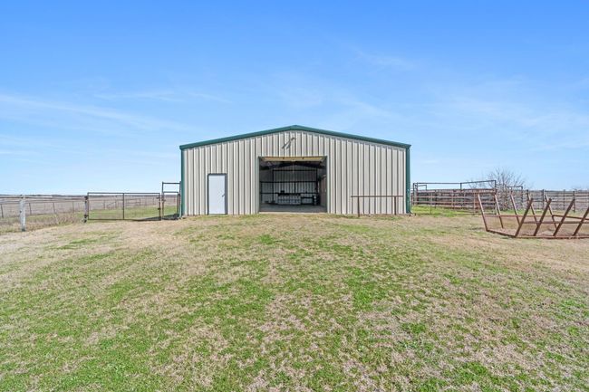 617 Zmolek Rd, House other with 3 bedrooms, 3 bathrooms and null parking in Ennis TX | Image 29