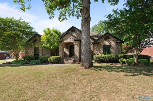 205 Kelsey Lynn Ln, Huntsville, AL, 35806-2285 | Card Image