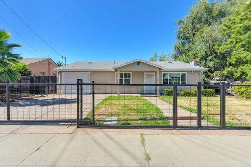 1025 Alamos Avenue, Sacramento, CA, 95815 | Card Image