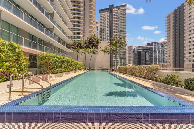 APT-1224N - 1111 Sw 1 St Ave, Condo with 1 bedrooms, 1 bathrooms and null parking in Miami FL | Image 36
