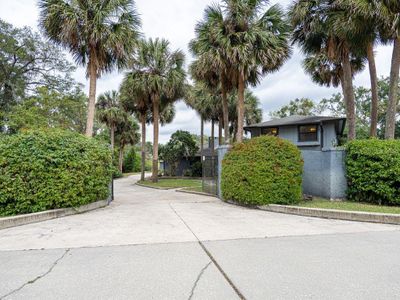 1 Old Grove Lane, House other with 4 bedrooms, 4 bathrooms and null parking in Altamonte Springs FL | Image 2