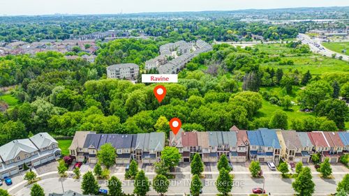 46 Romance Dr, Richmond Hill, ON, L4S2R7 | Card Image