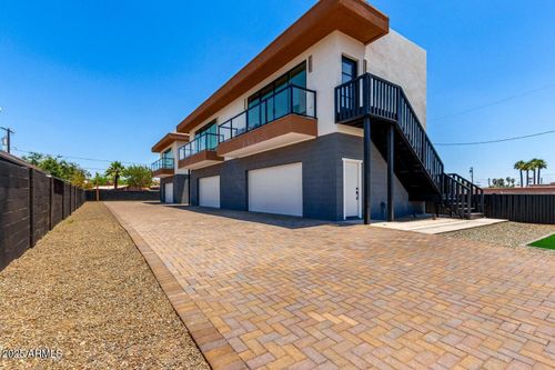 a-1725 W Sherman St, Phoenix, AZ, 85007-3305 | Card Image