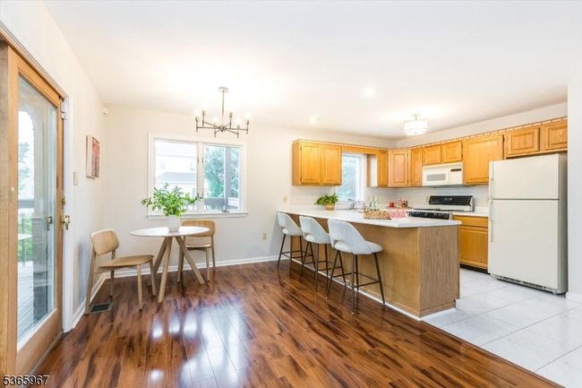 7 Di Donna Ct, Townhouse with 2 bedrooms, 2 bathrooms and null parking in Clifton NJ | Image 14