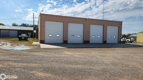 1409 S Taft Ave, Mason City, IA, 50401-5532 | Card Image