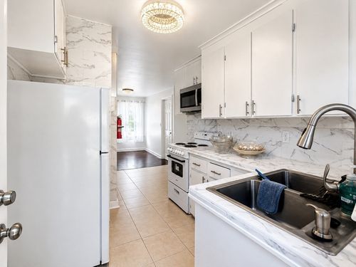 3-144 Emory, Attleboro, MA, 02703 | Card Image