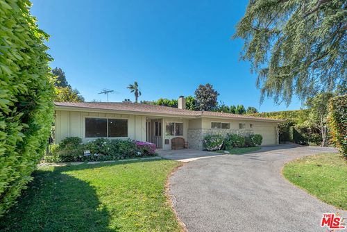 14200 Chandler Boulevard, Sherman Oaks, CA, 91401 | Card Image