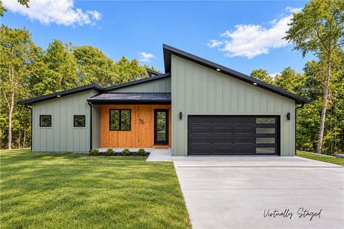 76 Cromarty Dr, Bella Vista, AR, 72715-4202 | Card Image