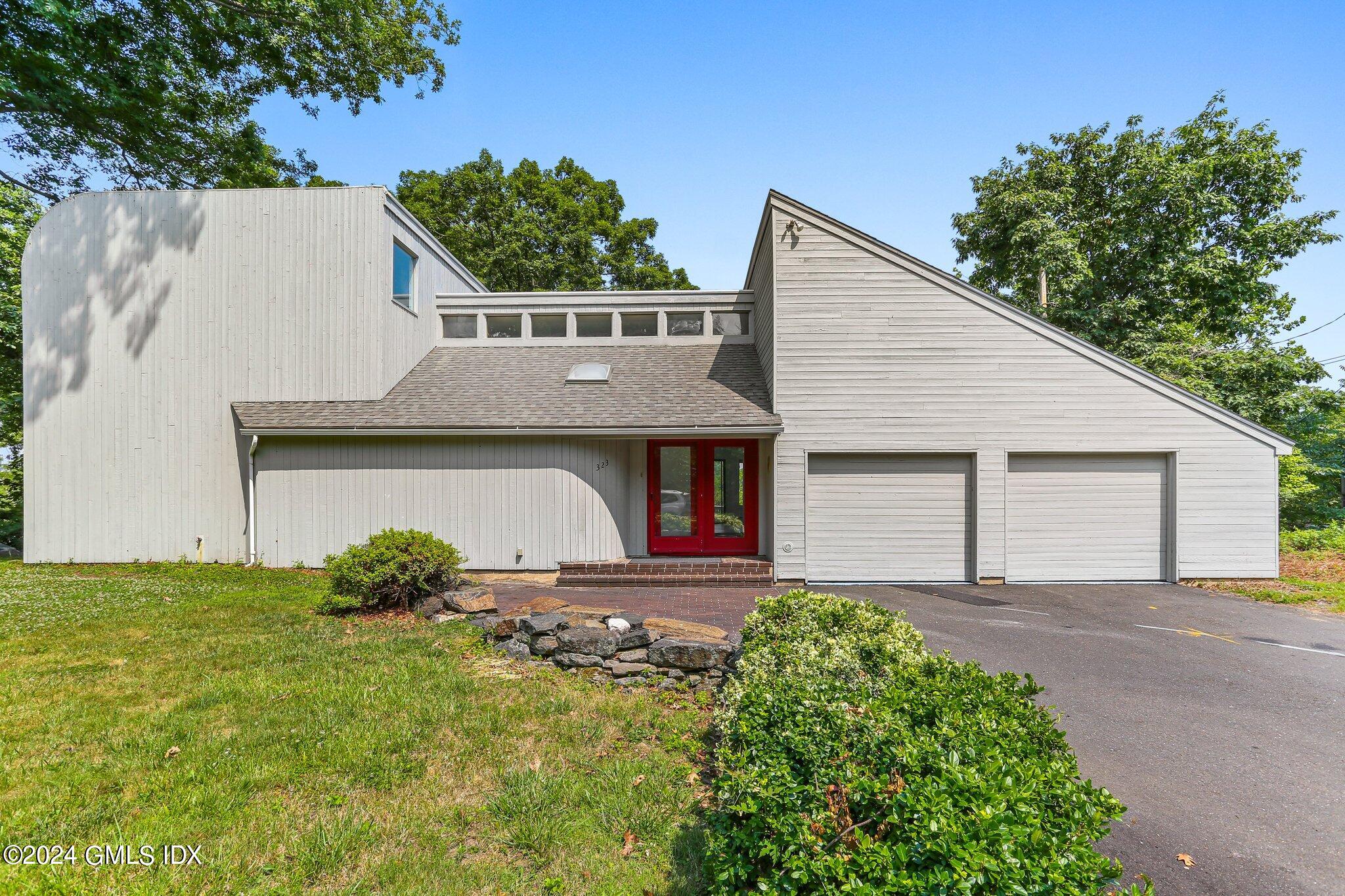 Riverside Ave, Riverside, CT 06878