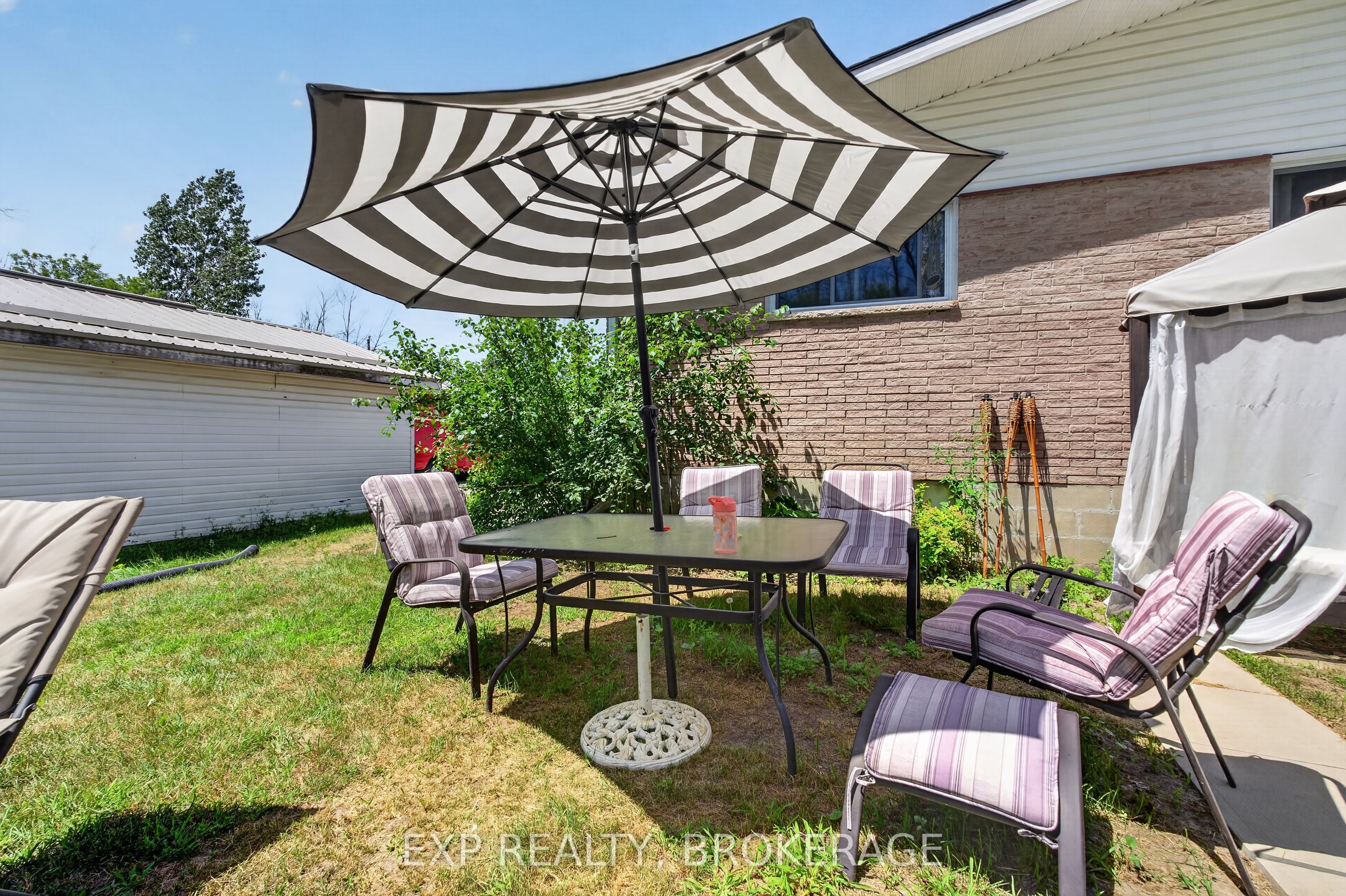 Residential in Quinte West 2