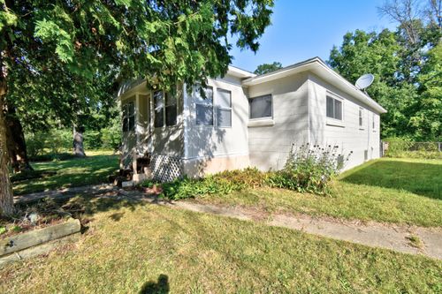 290 E Sandusky, Idlewild, MI, 49642 | Card Image