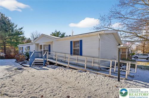 188 Greenbriar Dr S, Bath, PA, 18014-8227 | Card Image