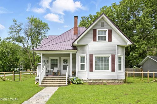 301 N 1st St, Jasper, MO, 64755-9359 | Card Image