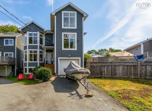 2031 Quinn Street, Halifax, NS, B3L3E5 | Card Image