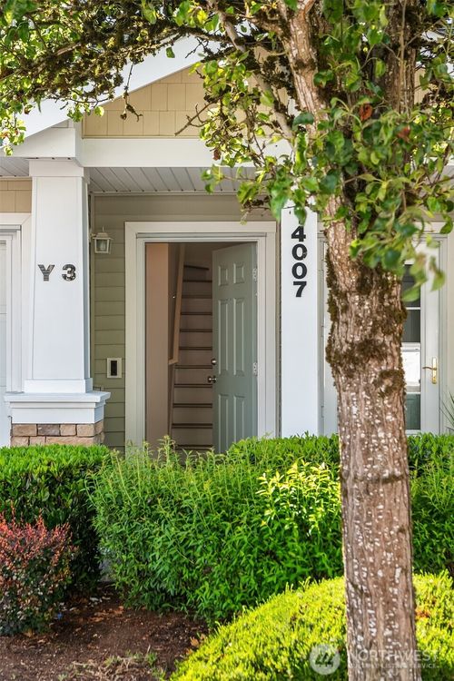 unit-y3-14007 69th Dr Se, Snohomish, WA, 98296-7687 | Card Image