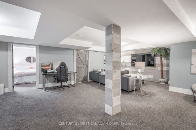 60 - 3320 Meadowgate Blvd, Condo with 3 bedrooms, 2 bathrooms and 1 parking in London ON | Image 21
