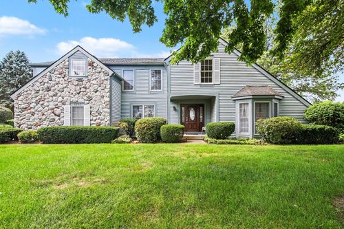 3233 Shadberry Ct, Saline, MI, 48176-9012 | Card Image
