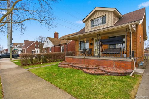 6511 Coleman St, Dearborn, MI, 48126-1722 | Card Image