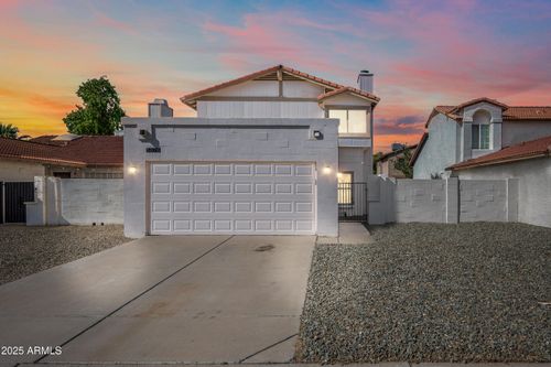 5026 W Gelding Dr, Glendale, AZ, 85306-4454 | Card Image