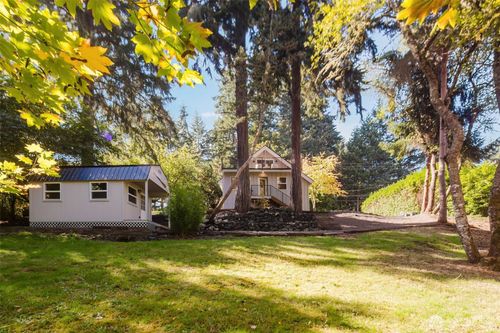 6338 Blakely Ave Ne, Bainbridge Island, WA, 98110-2280 | Card Image