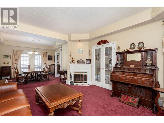6655 Cosens Bay Rd, House other with 7 bedrooms, 5 bathrooms and 8 parking in Coldstream BC | Image 16