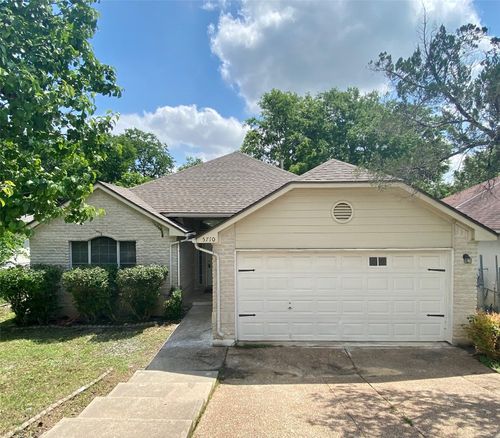 5710 Lark Creek Dr, Austin, TX, 78744-4036 | Card Image